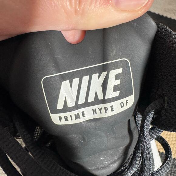 Nike Prime Hype DF Basketball Shoes Sneakers Mens 10.5 Black White 683705-002 - Picture 10 of 10